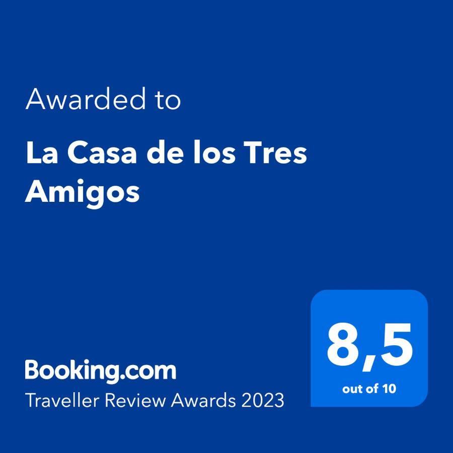 Sagunto La Casa De Los Tres Amigos מראה חיצוני תמונה